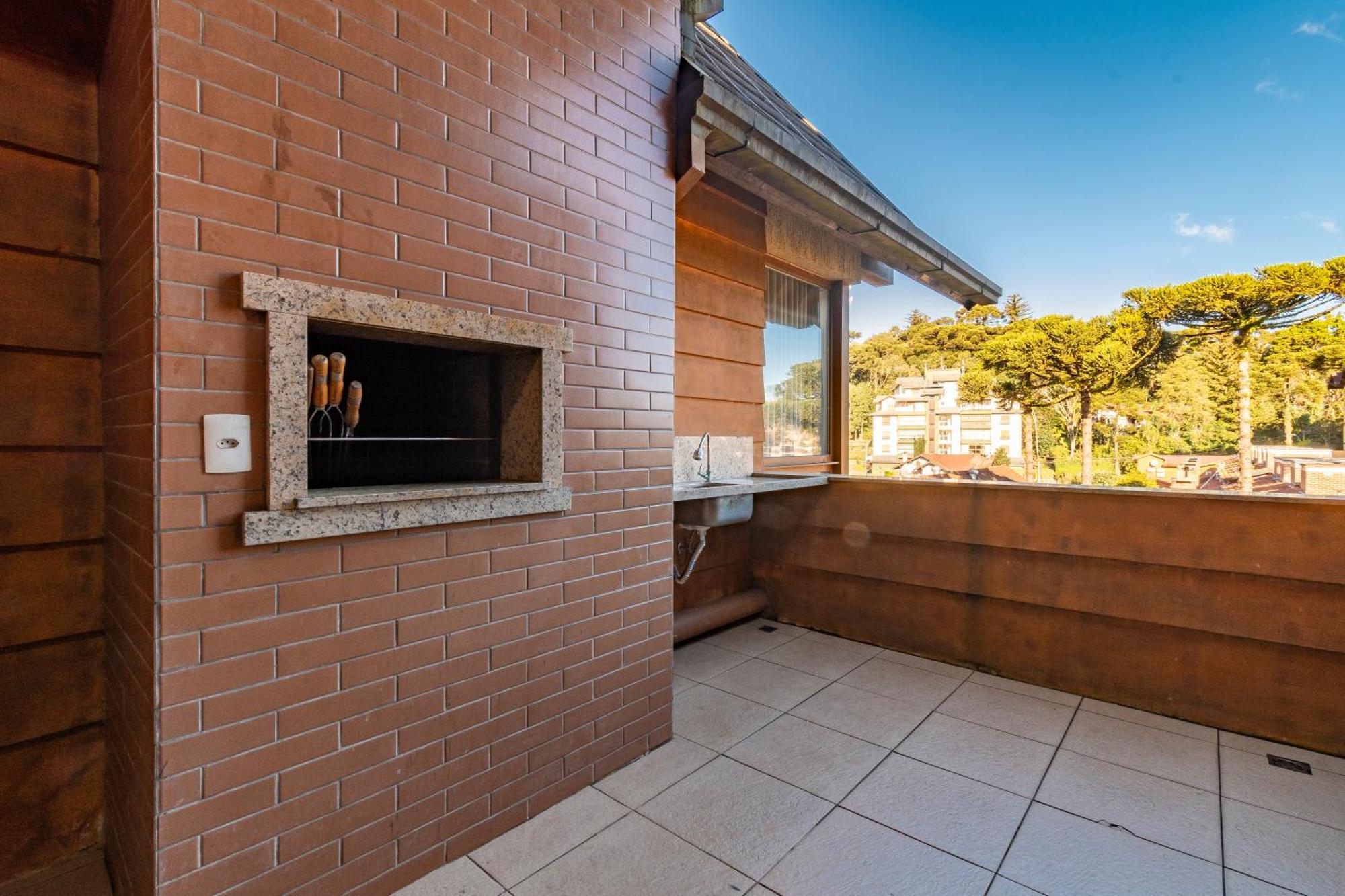 A Apenas 300 Mts Da Rua Coberta, No Exclusivo Via Florida Apartment Gramado Exterior photo