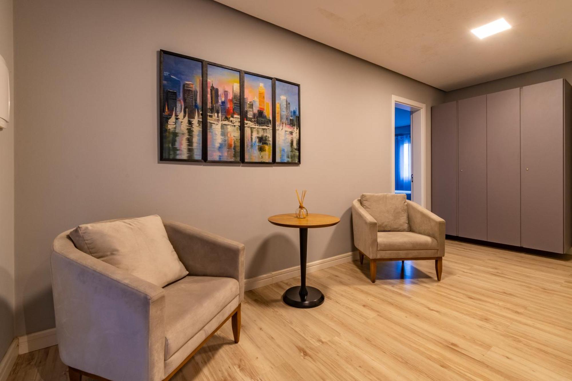 A Apenas 300 Mts Da Rua Coberta, No Exclusivo Via Florida Apartment Gramado Exterior photo